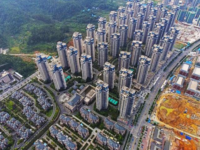 真正降低地方對房地產依賴的長沙實踐